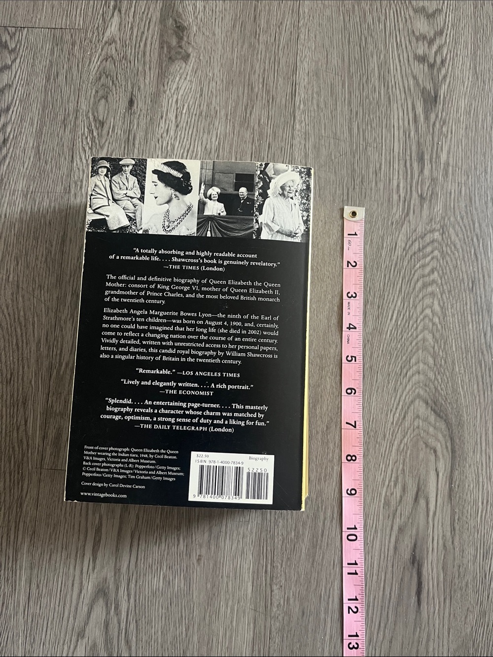 The Queen Mother by William Shawcross - Black & Cream Paperback - Picture 3 of 3